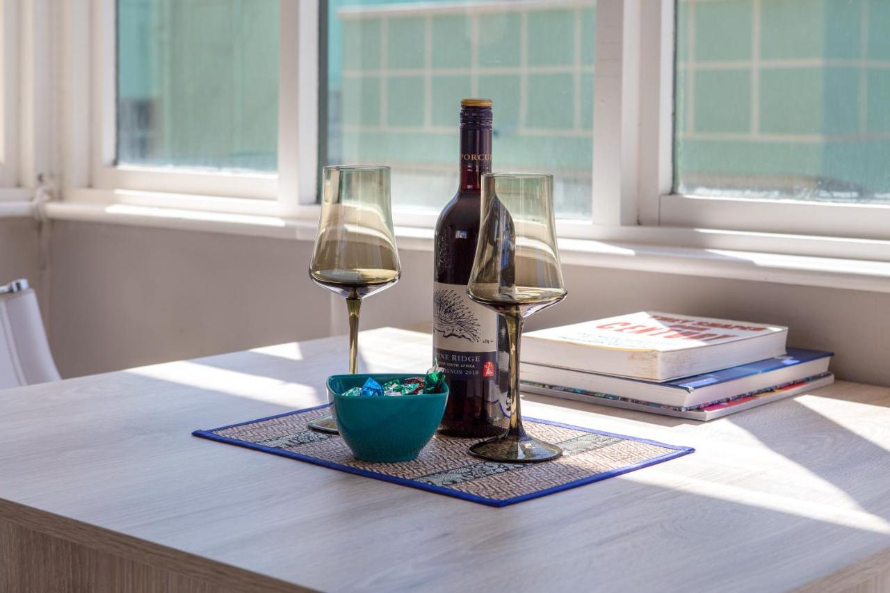 Cosy And Classy Sea Point Apartment ケープタウン エクステリア 写真