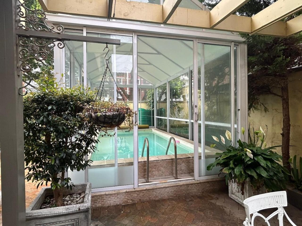 Cosy And Classy Sea Point Apartment ケープタウン エクステリア 写真